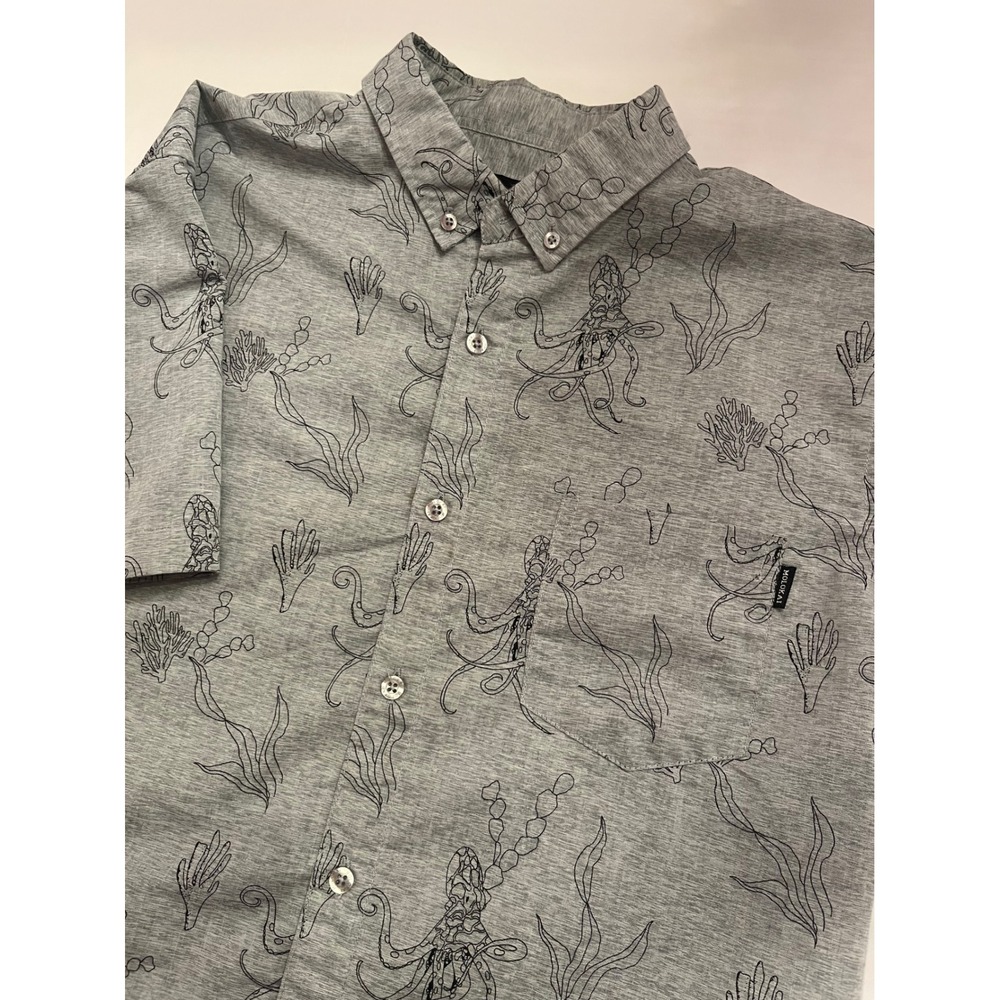Molokai Surf Co Gray Octopus Seaweed Print Short Sleeve Button Down Shirt Large
